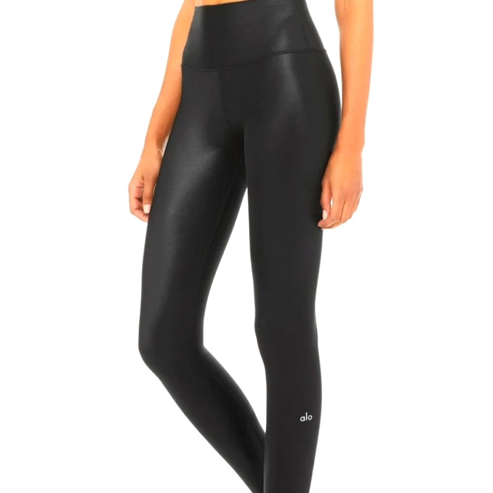 Alo high waist high shine leggings! NWT  Medium